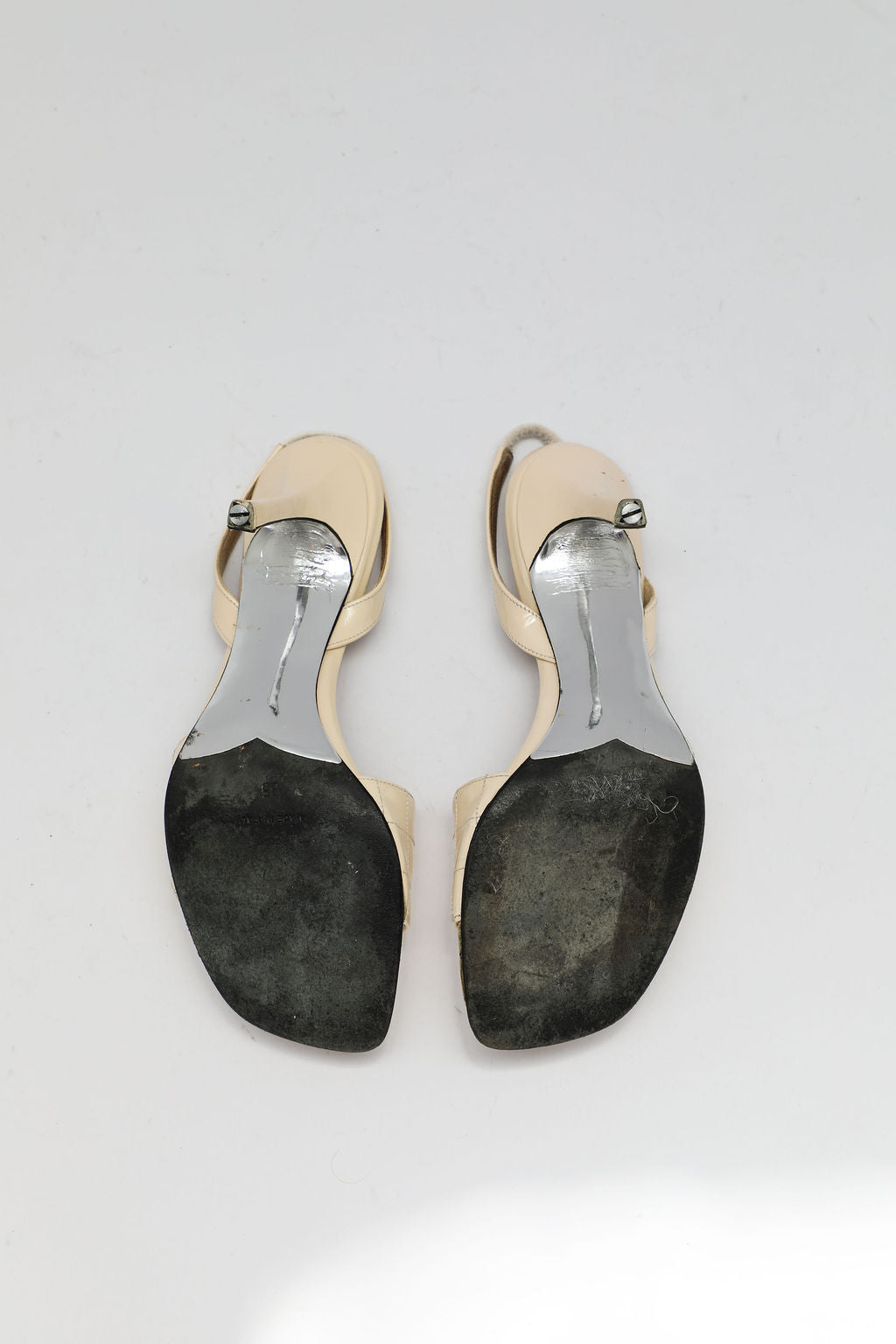 Chanel Cream Quilted Patent Leather Sandals (US 5)
