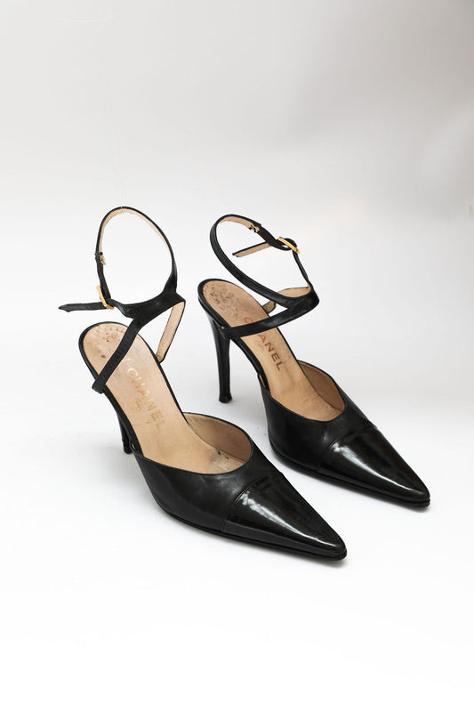 Chanel Black Leather Strappy Pumps (EU 38)
