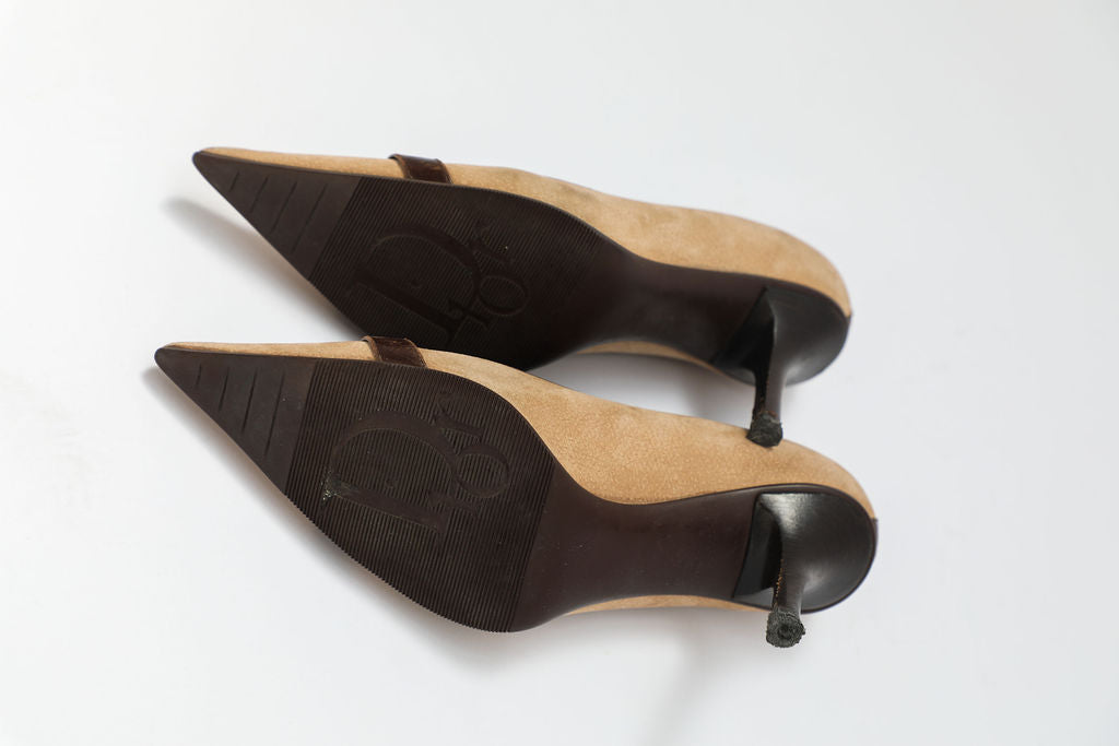 Dior Logo Plaque Tan Suede Pumps (EU 36)