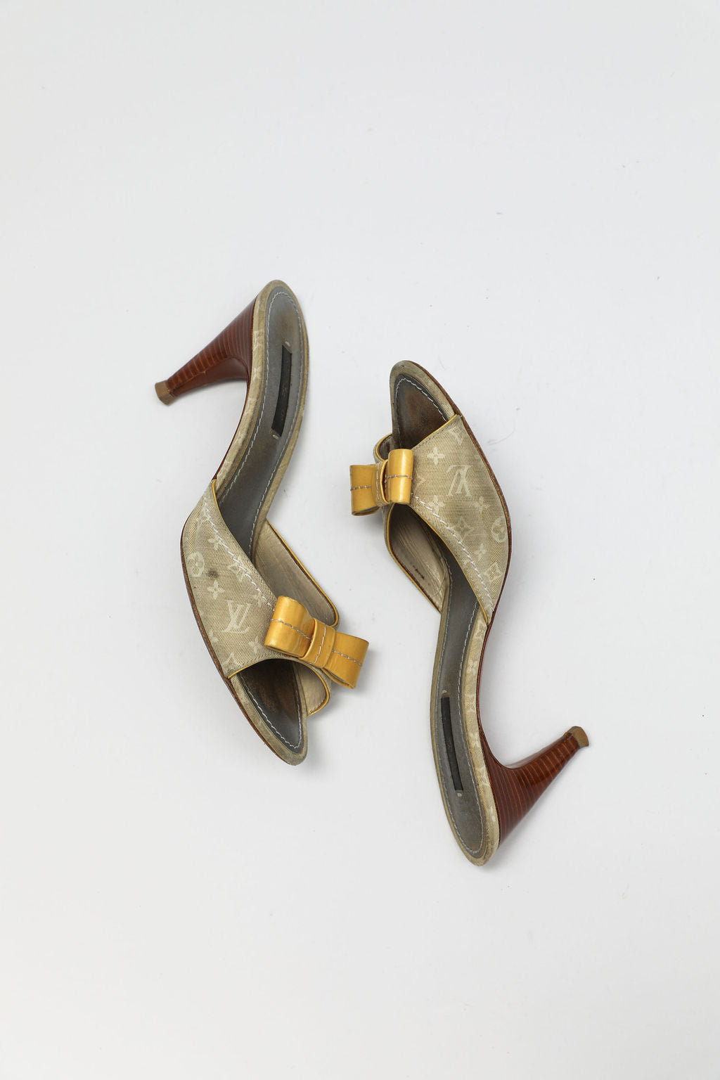 Louis Vuitton Monogram Mini Lin Bow Mule Heels (EU 38)