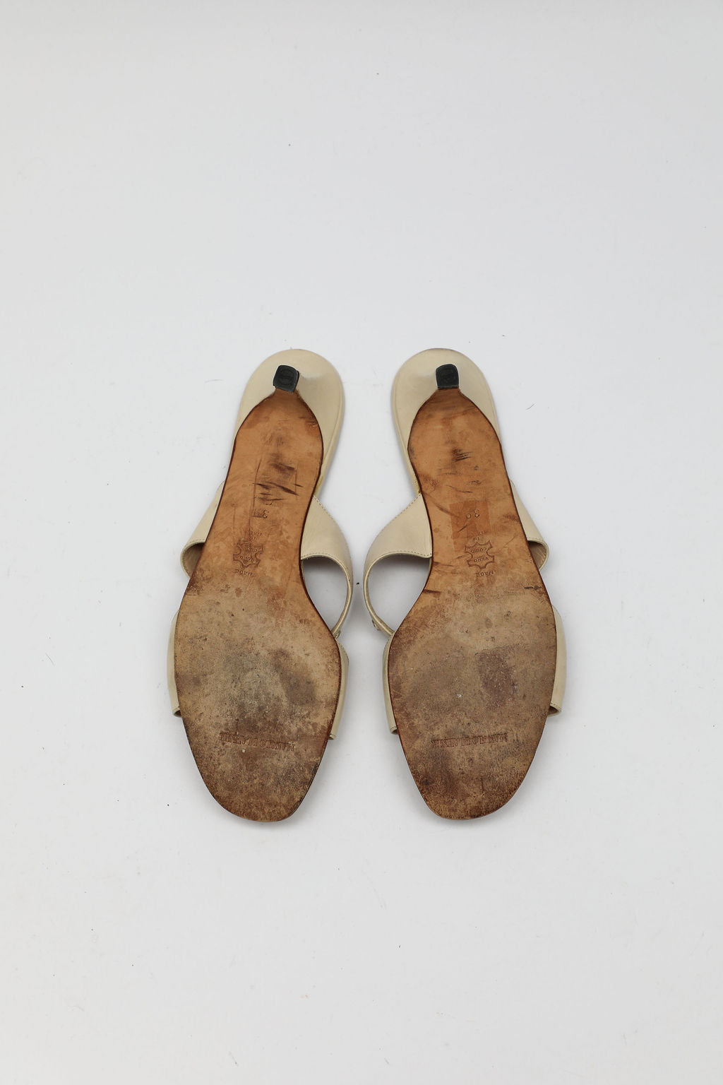 Manolo Blahnik Cream Leather Strappy Sandals (EU 38)