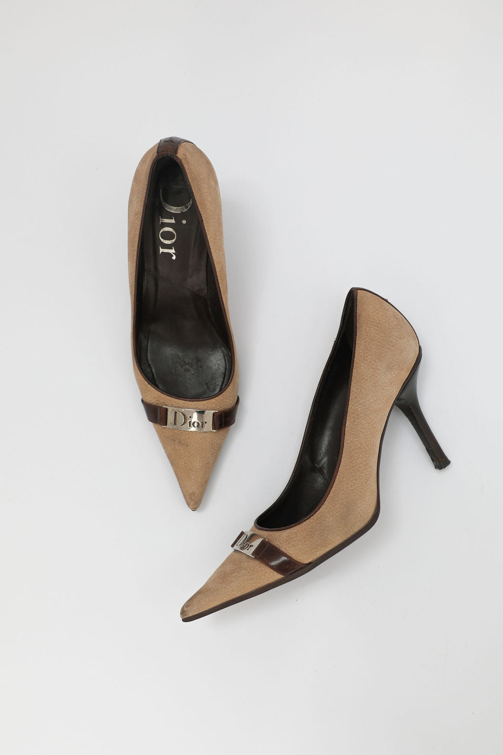 Dior Logo Plaque Tan Suede Pumps (EU 36)