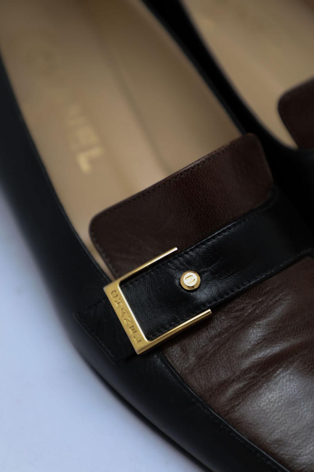 Chanel Black & Brown Leather Loafers (EU 38)