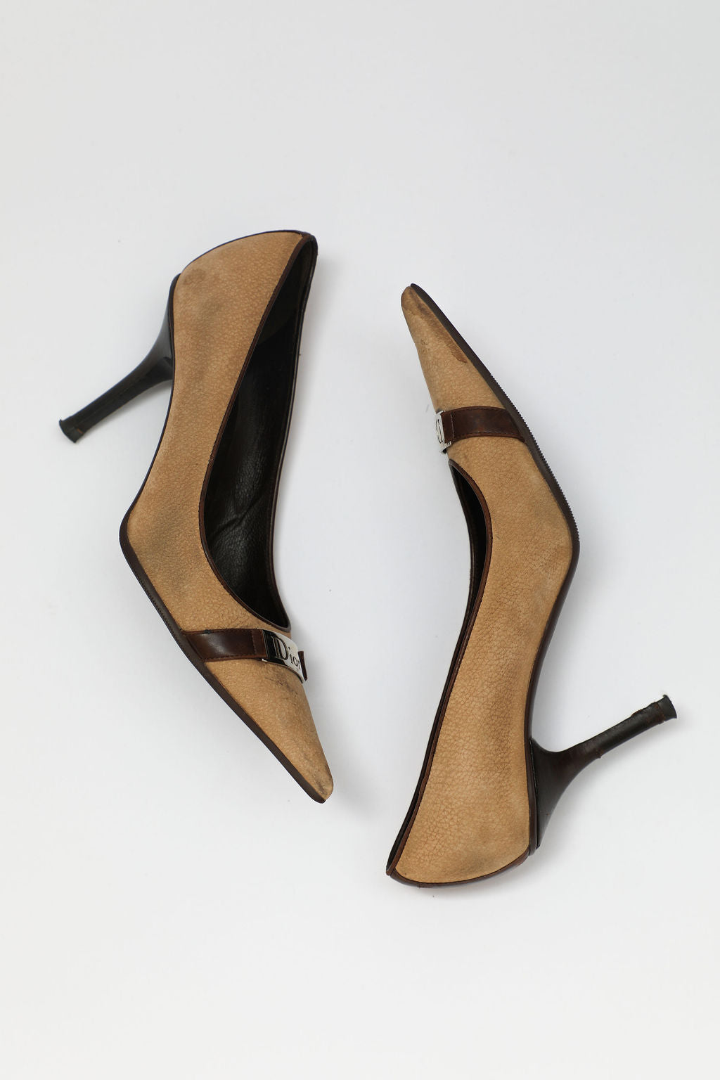 Dior Logo Plaque Tan Suede Pumps (EU 36)