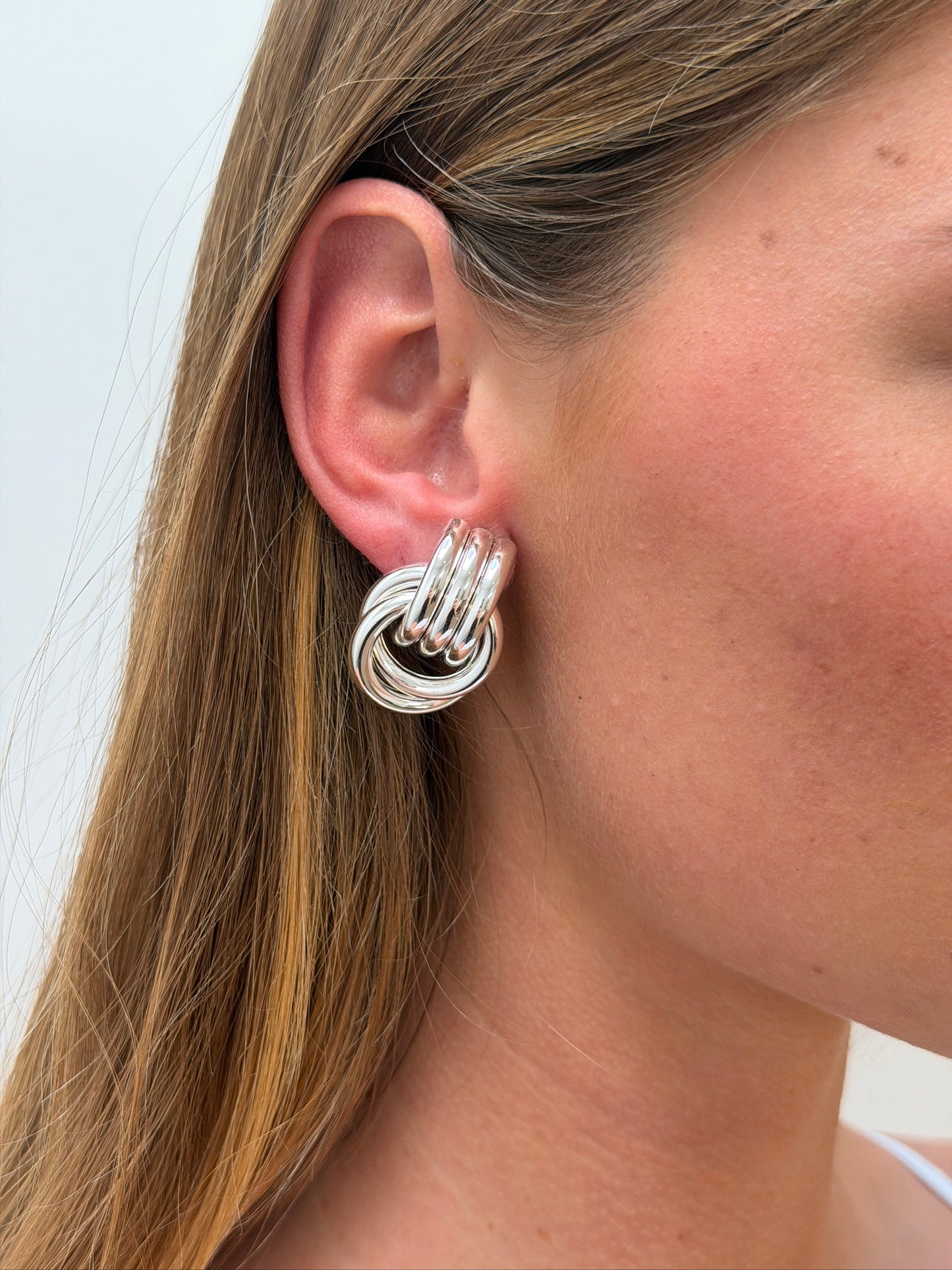 Mini Knot Earrings Silver