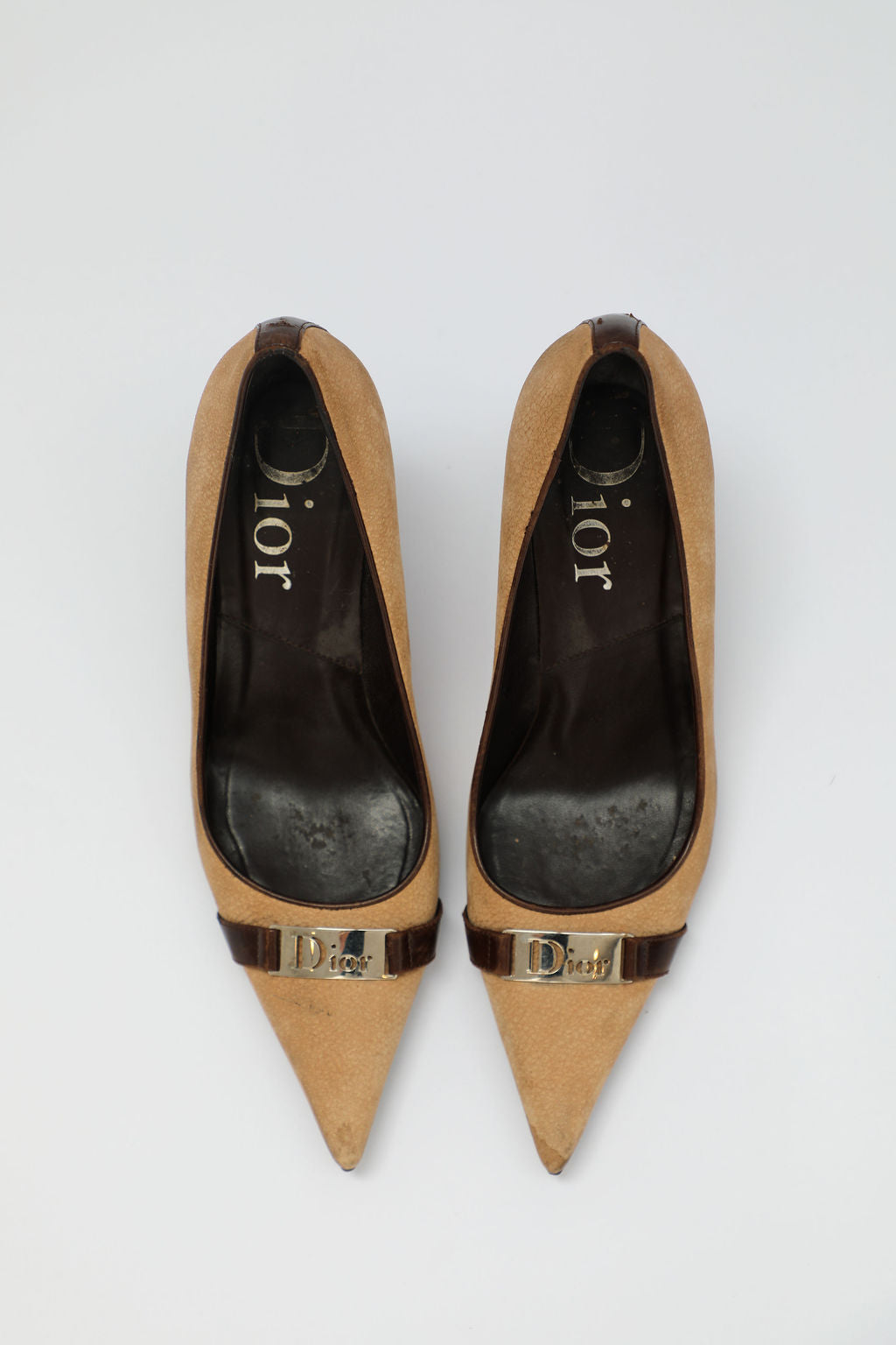 Dior Logo Plaque Tan Suede Pumps (EU 36)