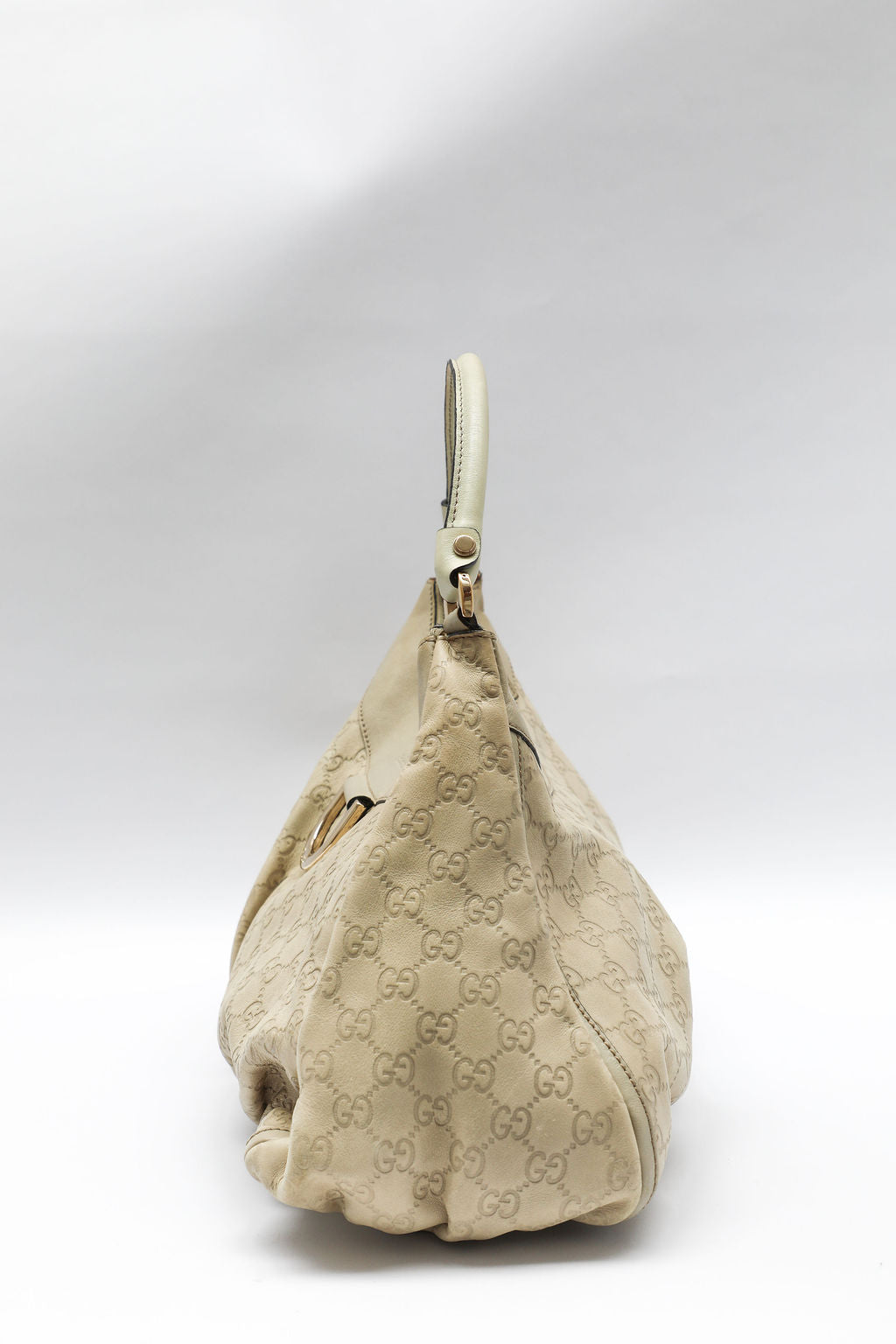 Gucci Abbey Guccisima Hobo Bag - Cream