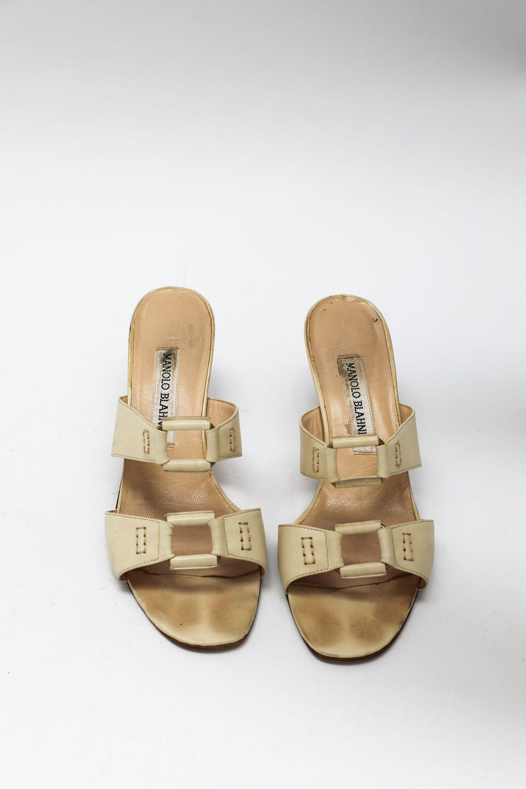 Manolo Blahnik Cream Leather Strappy Sandals (EU 38)