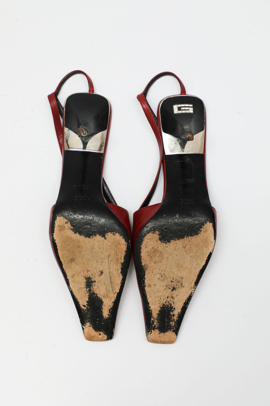 Gucci Red Leather Slingback Pumps (EU 38.5)