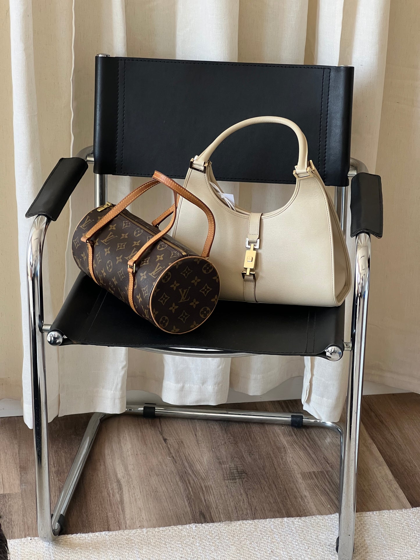 Beige Gucci Jackie Shoulder Bag