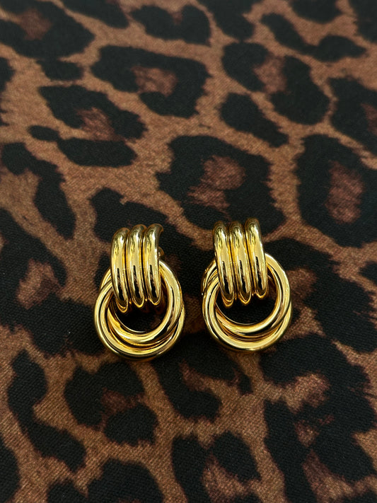 Mini Knot Earrings Gold