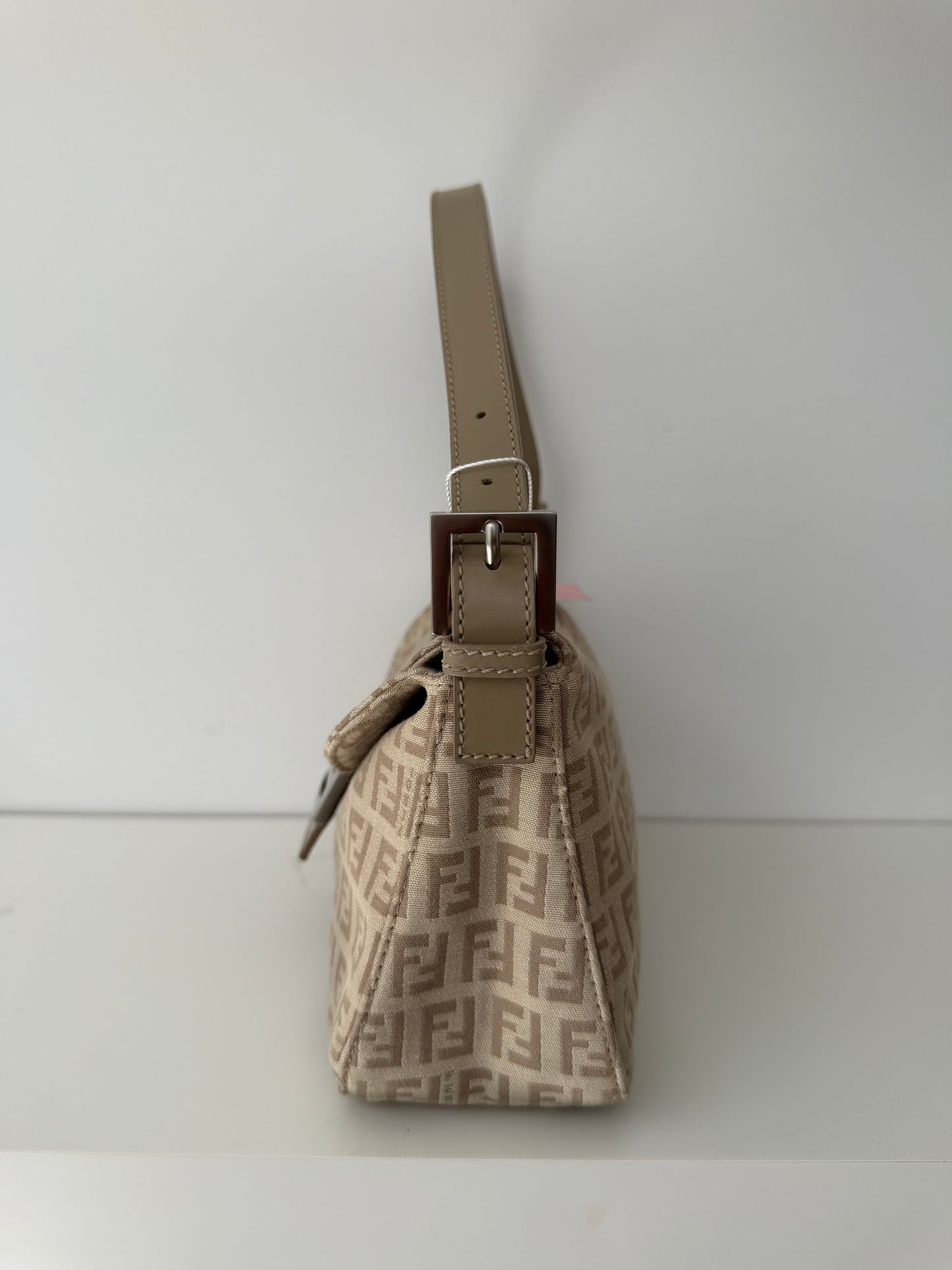 Fendi Zucca Baguette - Beige & Cream