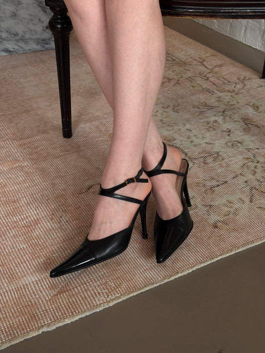Chanel Leather Cross-strap Pump w/ Patent Toe (38) - Black